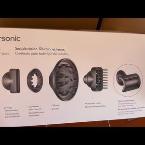 - Dyson supersonic blow dryer attachments